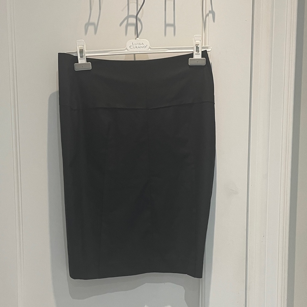 BNWT Robert Rodriguez Elegant Black Pencil Skirt 👵MT